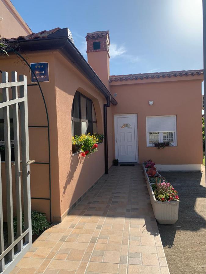 Apartman Dalija Винкуран Екстериор снимка
